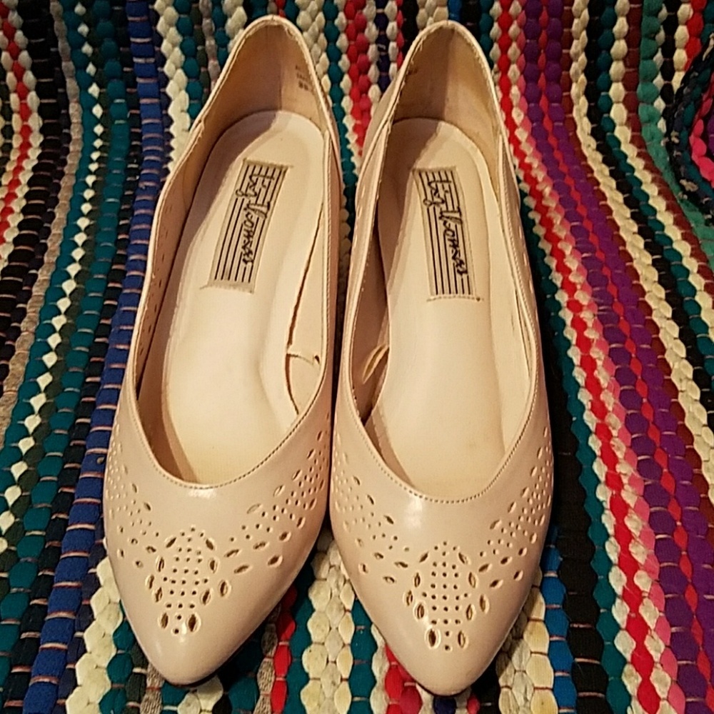 Liz Thomas Light Lavender Heels. Vintage.